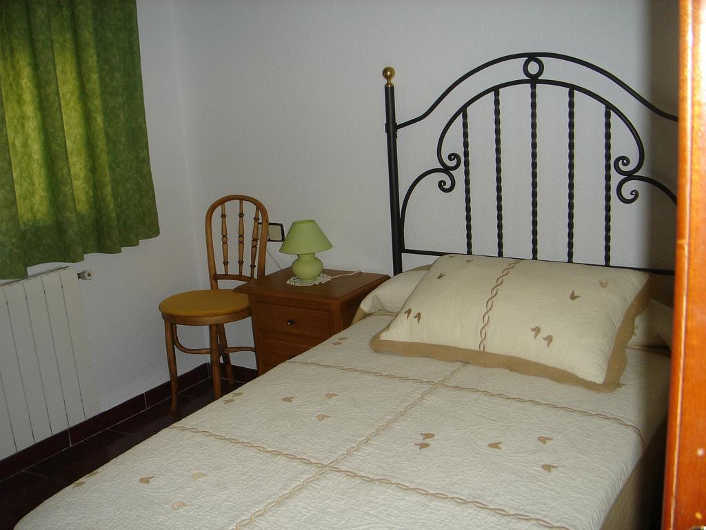 Apartamentos Serrano Рибатахада Экстерьер фото