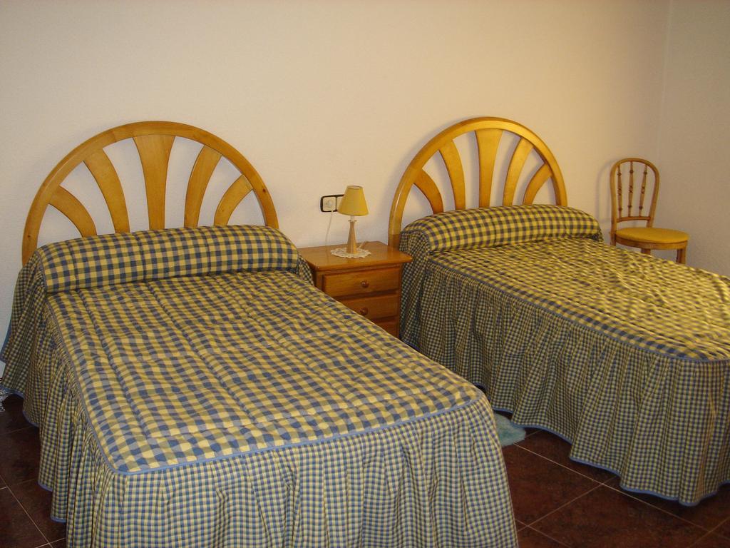 Apartamentos Serrano Рибатахада Экстерьер фото