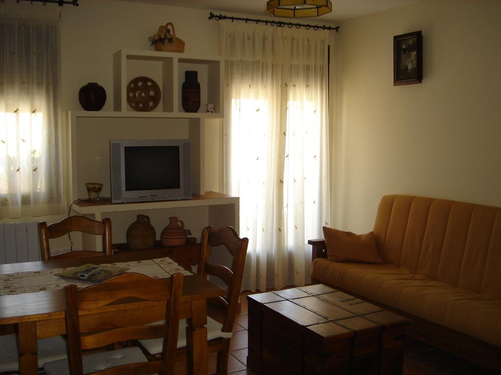 Apartamentos Serrano Рибатахада Экстерьер фото